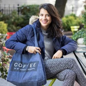 Meet your Posher, Abigail